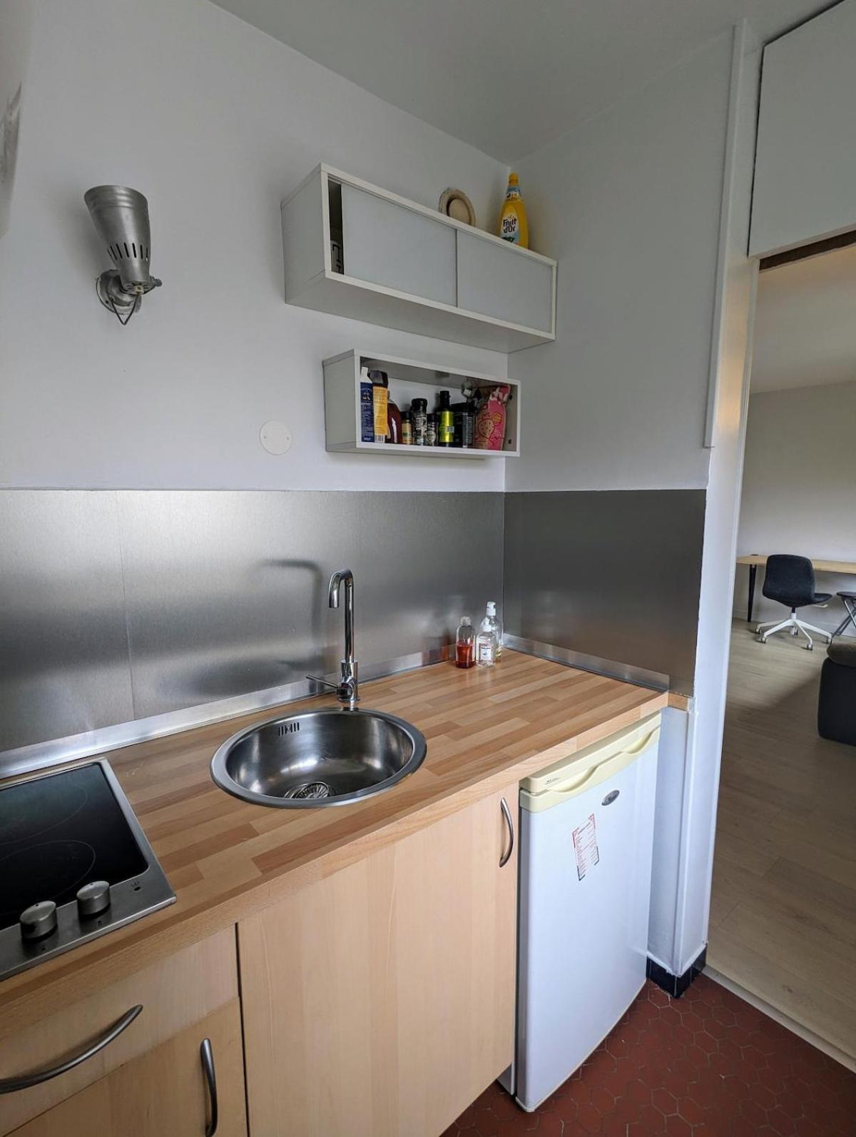 Appartement Cosy, Refait A Neuf